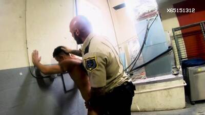 Gay cop gets blowjobs movieture and male muscle cops - drtuber.com
